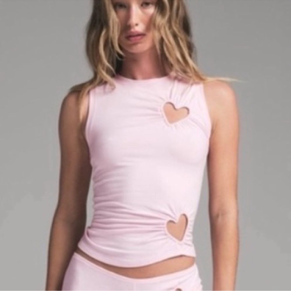 SKIMS Cotton Jersey Heart Tank in Cherry Blossom, NWT Size M, Limited Piece - Picture 3 of 6
